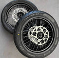 Ultra bee Supermotos “17”